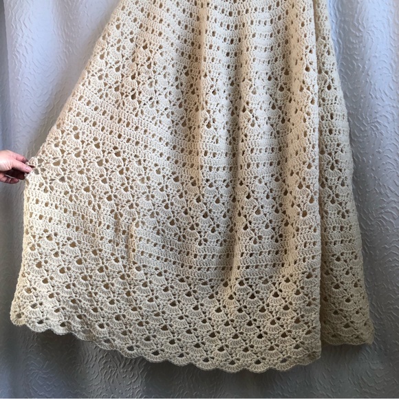 Handmade Cream Crochet Wool Knit Oversized Button Up Sweater Cape - Picture 7 of 15